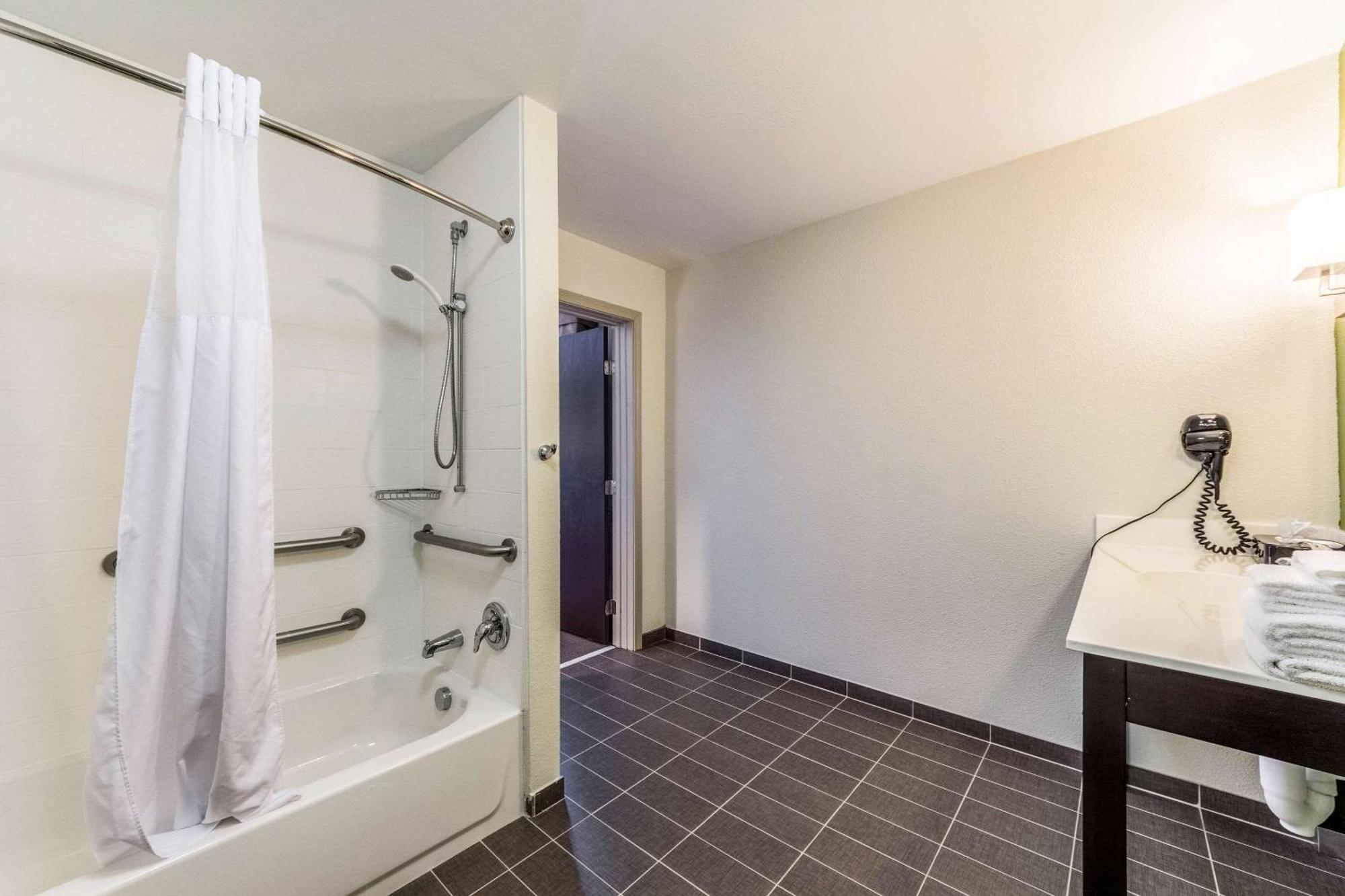 Sleep Inn & Suites Jourdanton - Pleasanton Экстерьер фото